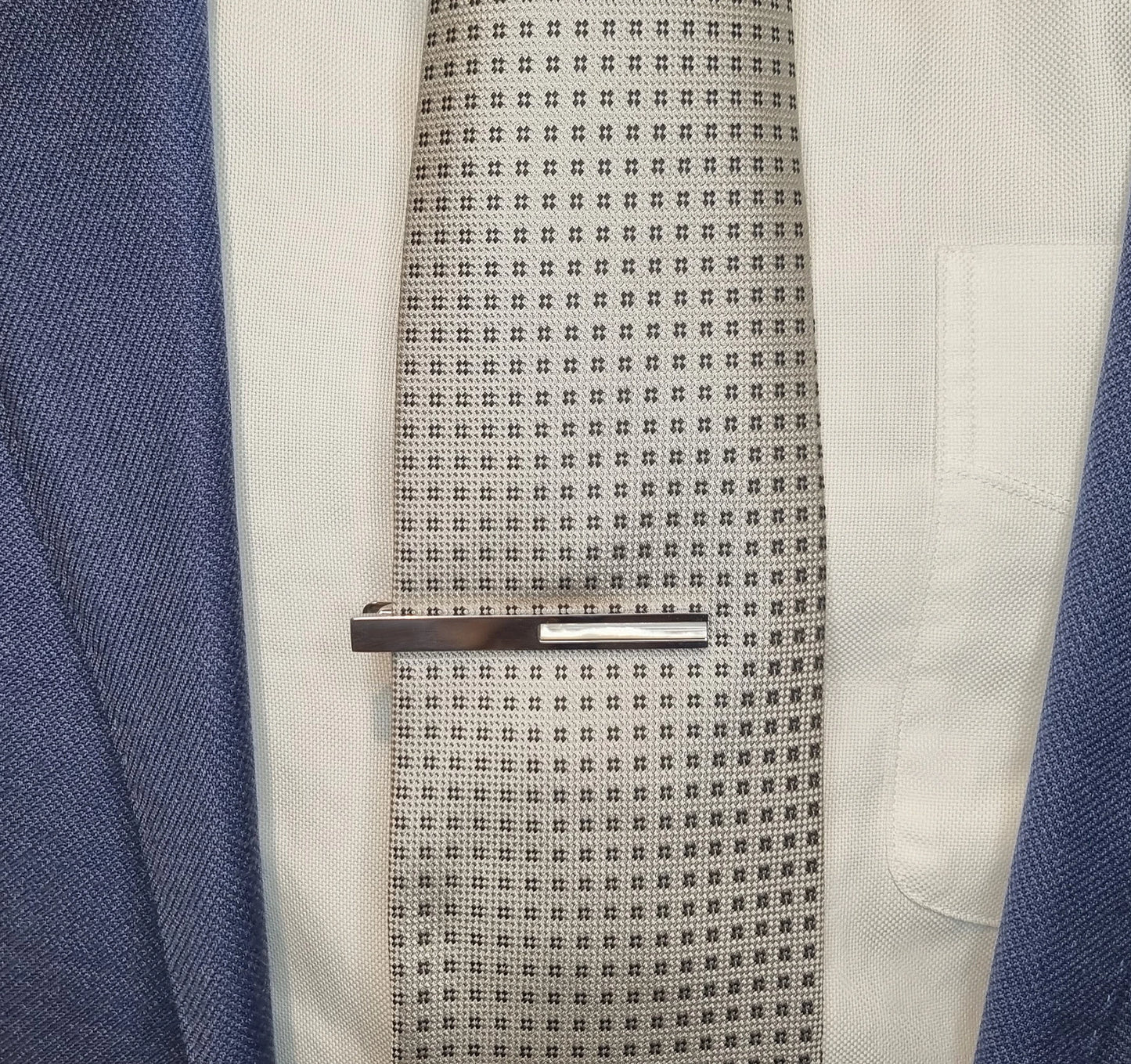 Mother of Pearl silver toned tie clip